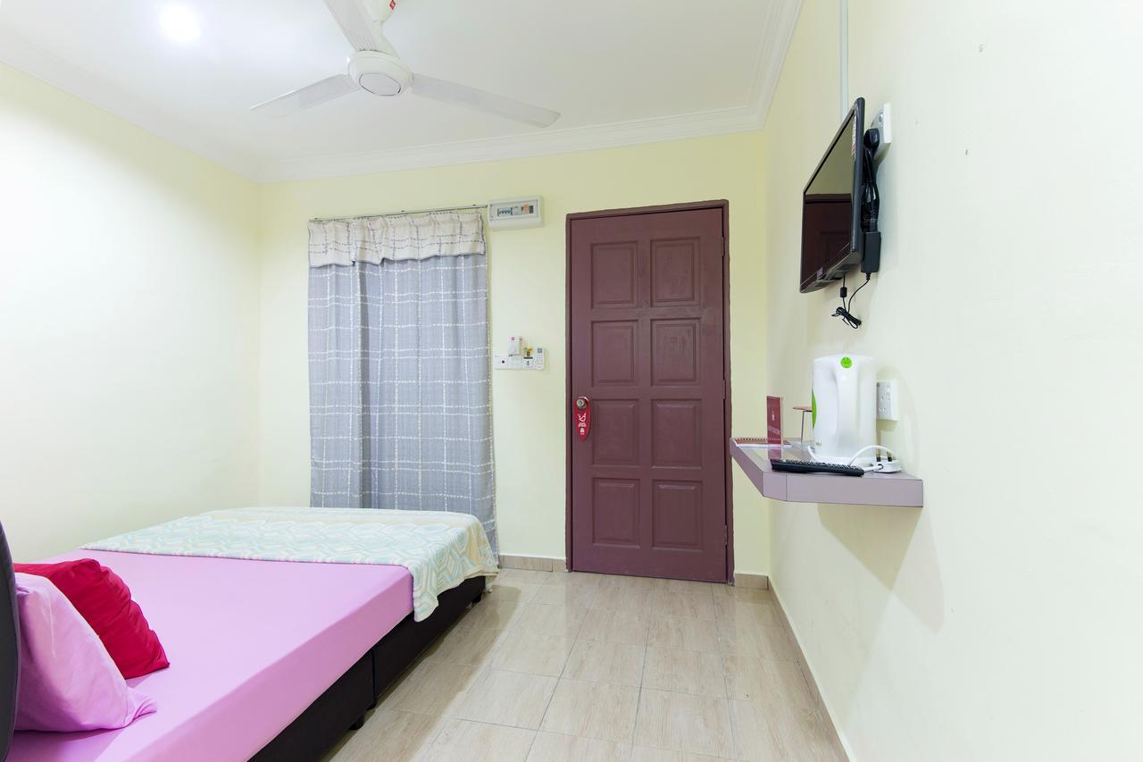 Zen Rooms Basic Kampung Guest House Langkawi Exterior photo