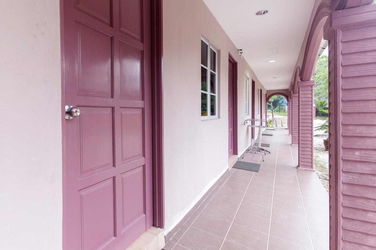 Zen Rooms Basic Kampung Guest House Langkawi Exterior photo