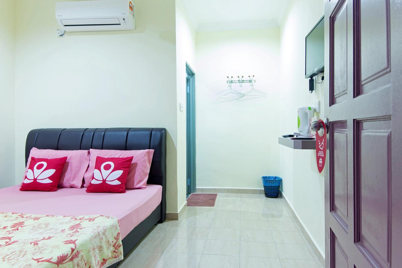 Zen Rooms Basic Kampung Guest House Langkawi Exterior photo