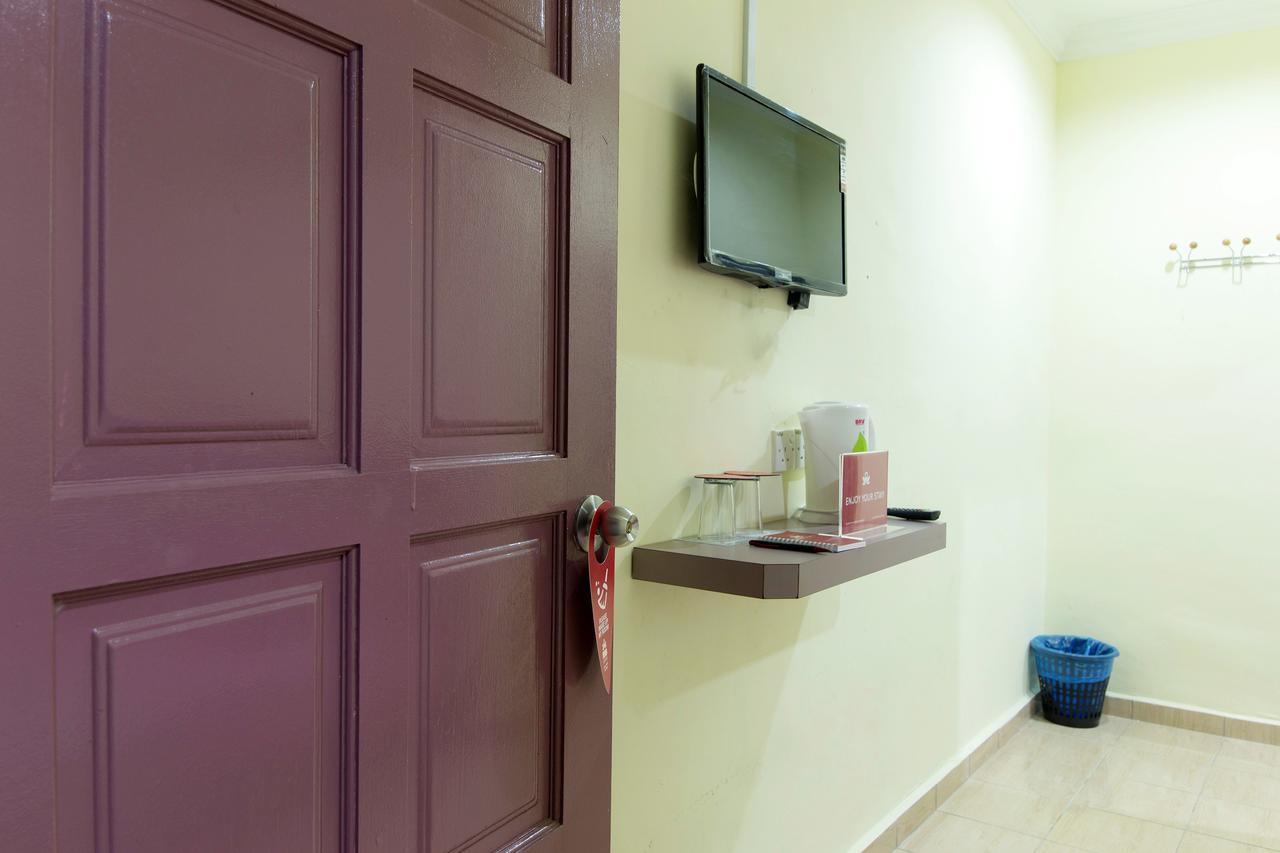 Zen Rooms Basic Kampung Guest House Langkawi Exterior photo