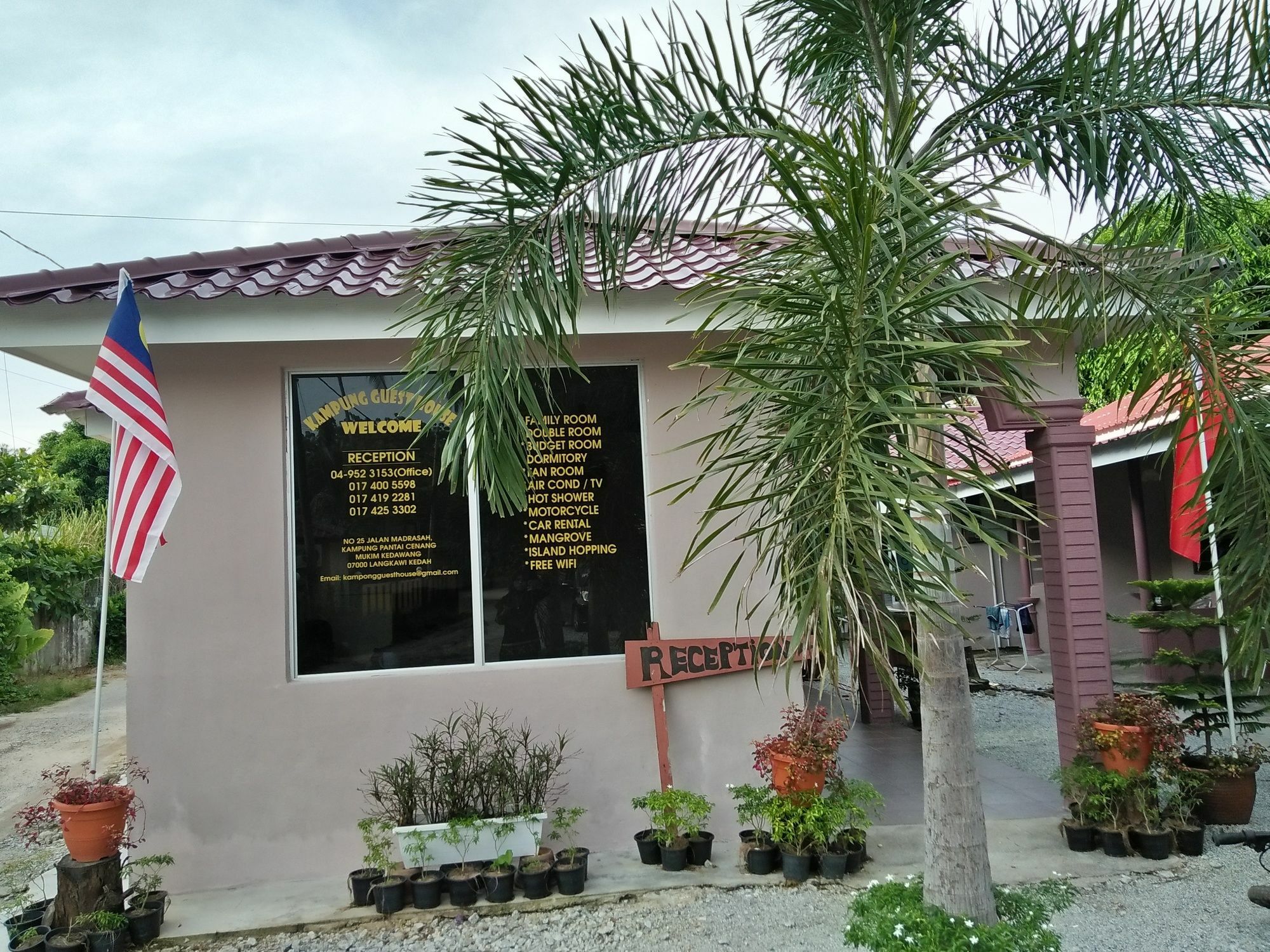 Zen Rooms Basic Kampung Guest House Langkawi Exterior photo